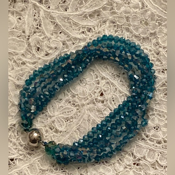 MAGNETIC CLASP Bracelet 5 Strands Dk TURQUOISE AB Austrian Crystals 7 1/… - Picture 5 of 14